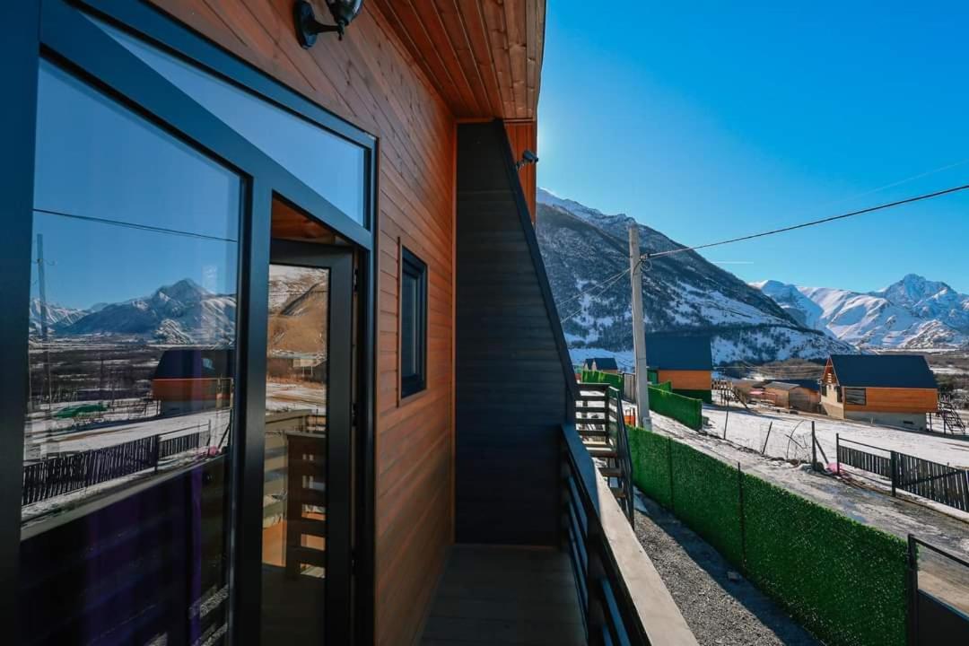 Same Cottage Kazbegi Экстерьер фото