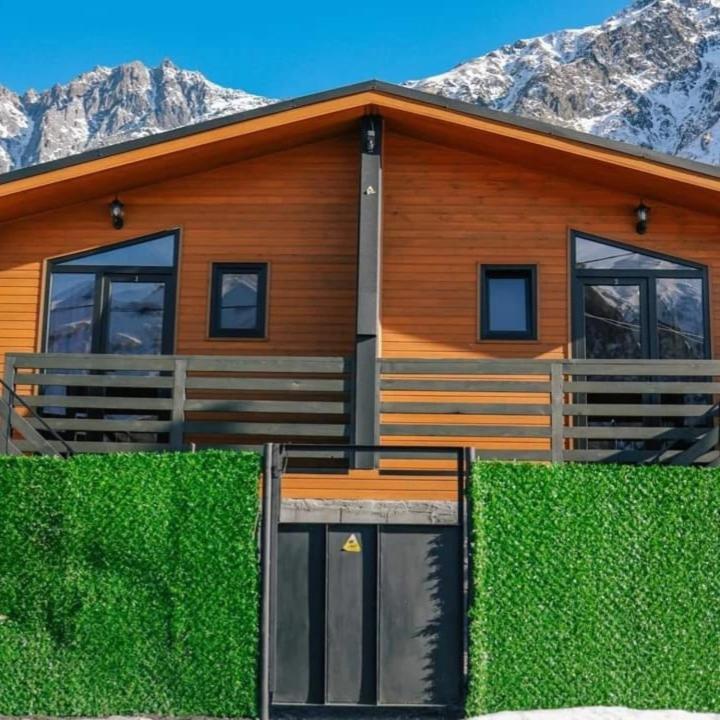 Same Cottage Kazbegi Экстерьер фото